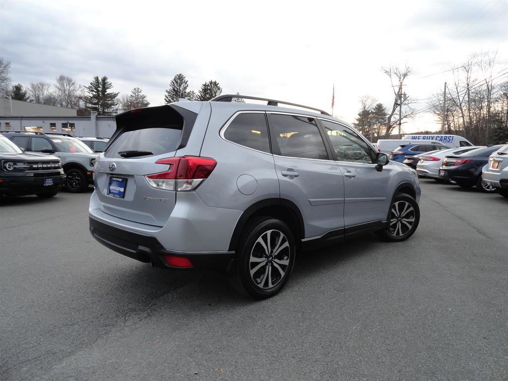 Used 2020 Subaru Forester Limited image 5
