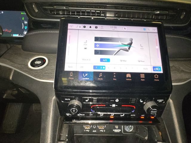 Used 2024 Jeep Grand Cherokee Limited 4xe AWD/4WD image 19