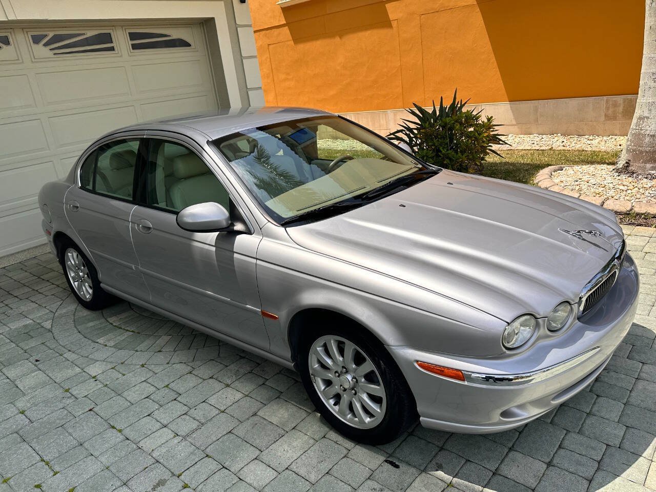 Used 2003 Jaguar X-TYPE 2.5 AWD/4WD image 34