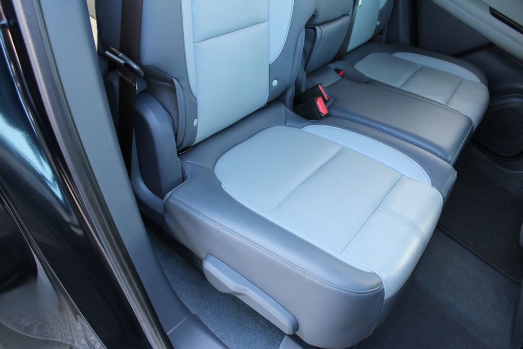 Used 2020 Chevrolet Blazer LT image 27