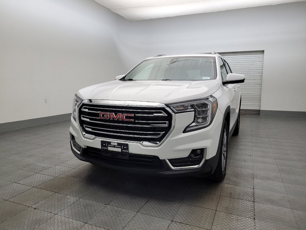 Used 2023 GMC Terrain SLT image 15