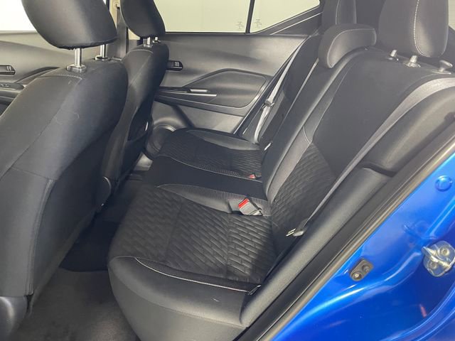 Used 2022 Nissan Kicks S image 16