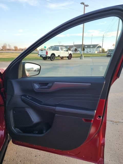 New 2026 Ford Escape Active w/ Cold Weather Package AWD/4WD image 41
