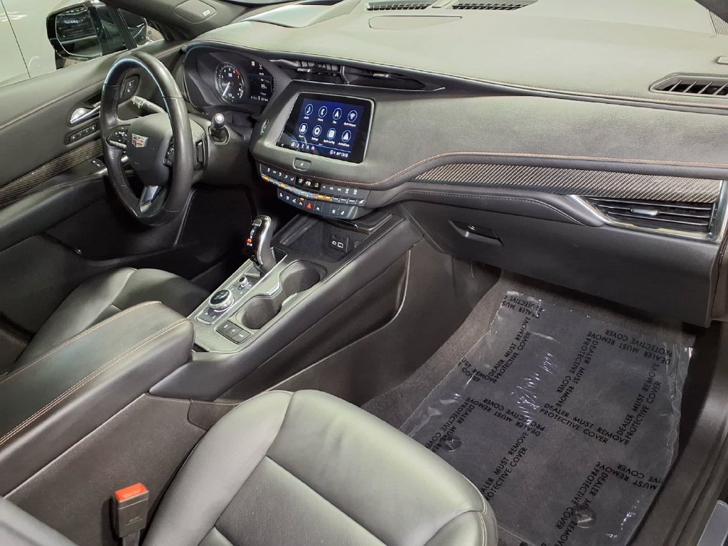 Certified 2023 Cadillac XT4 Sport FWD image 25