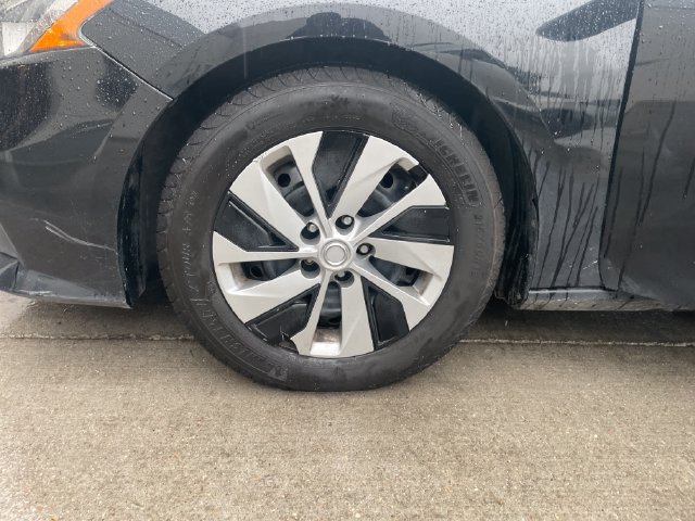 Used 2020 Nissan Altima 2.5 S FWD image 28