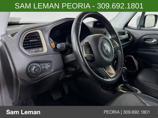 Used 2016 Jeep Renegade Limited image 9