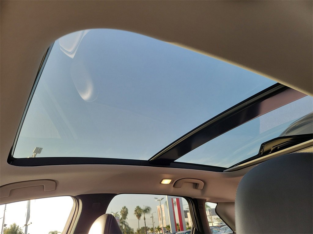 Used 2022 INFINITI QX50 Luxe image 18