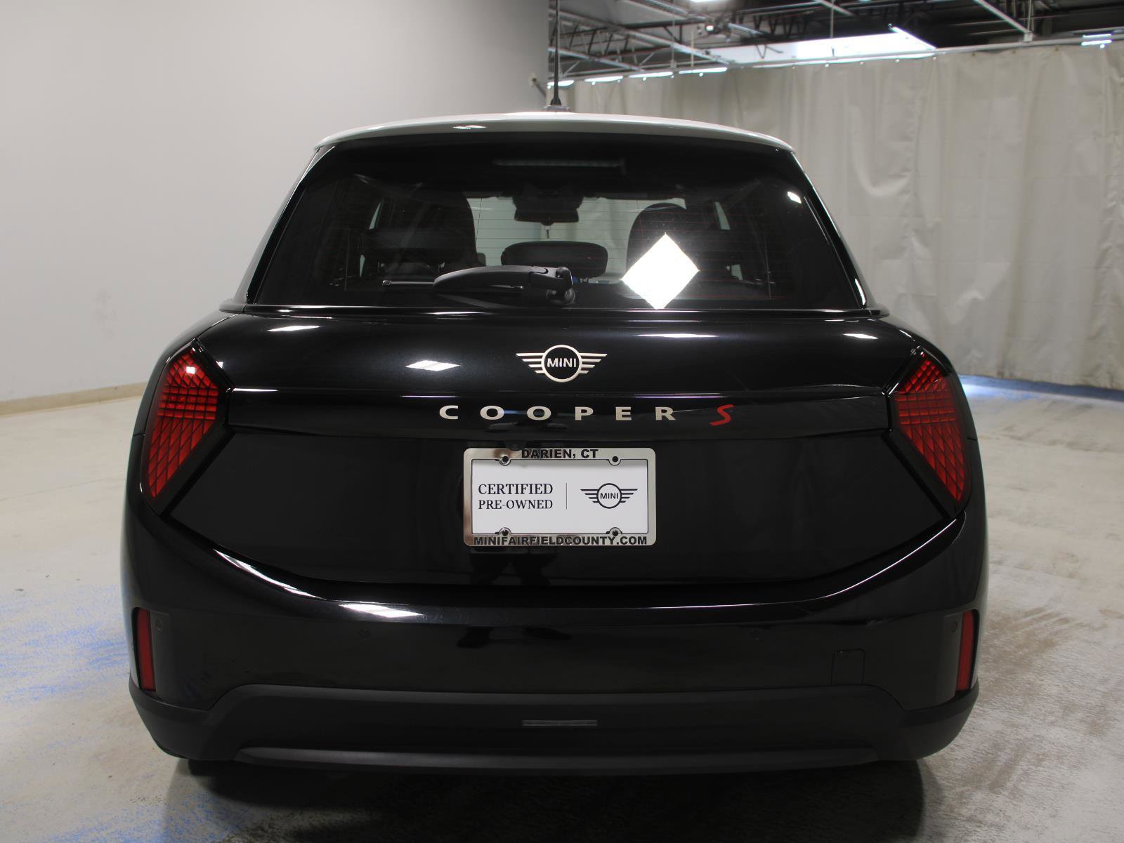 Certified 2025 MINI Cooper S image 7
