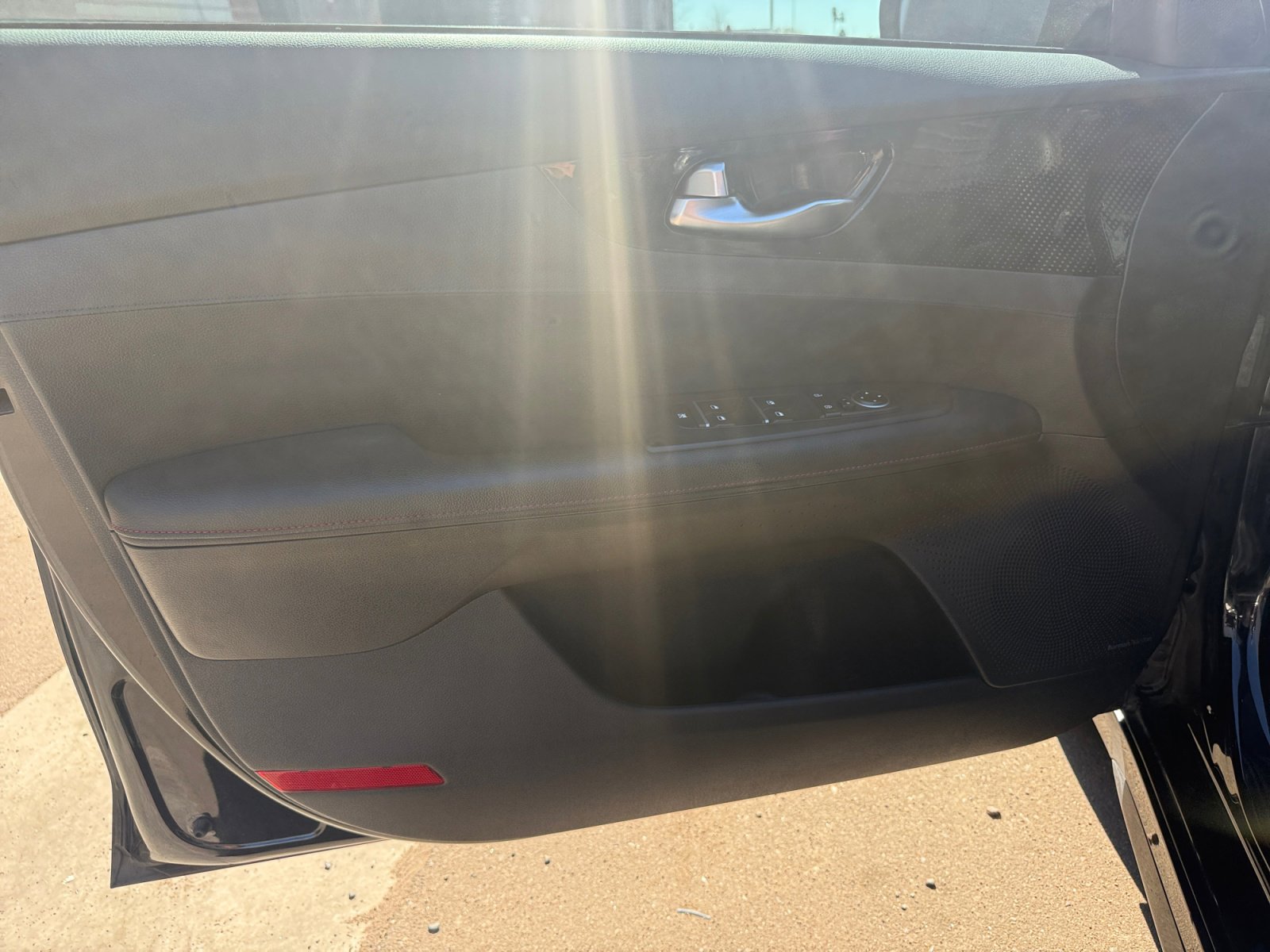 Used 2023 Kia Forte GT w/ GT2 Package image 14