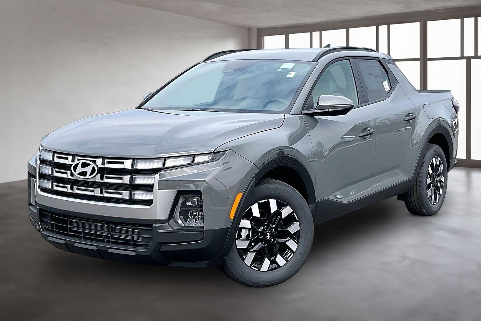 New 2026 Hyundai Santa Cruz SEL FWD image 2