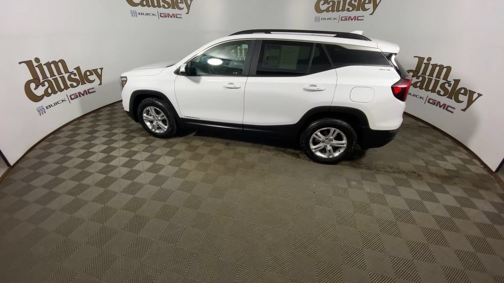 Certified 2023 GMC Terrain SLE w/ Driver Convenience Package AWD/4WD image 5