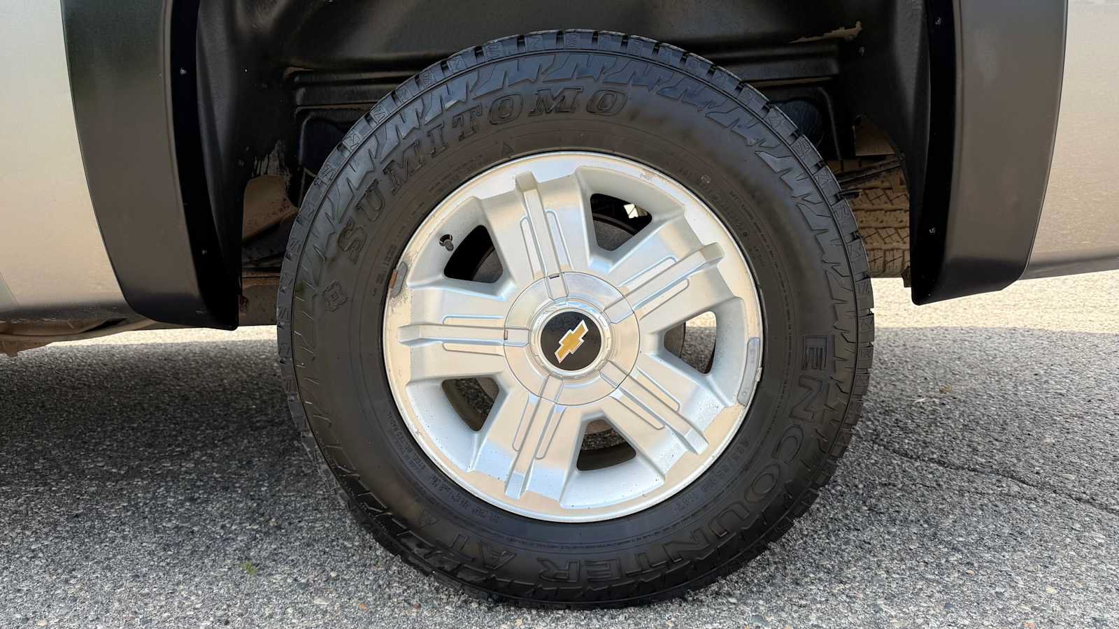 Used 2013 Chevrolet Silverado 1500 LTZ w/ LTZ Plus Package AWD/4WD image 23