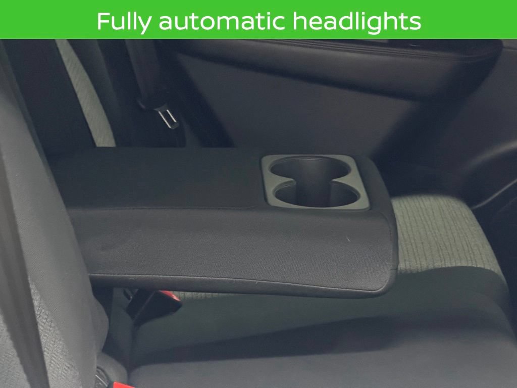 Used 2023 Nissan Rogue SV AWD/4WD image 19