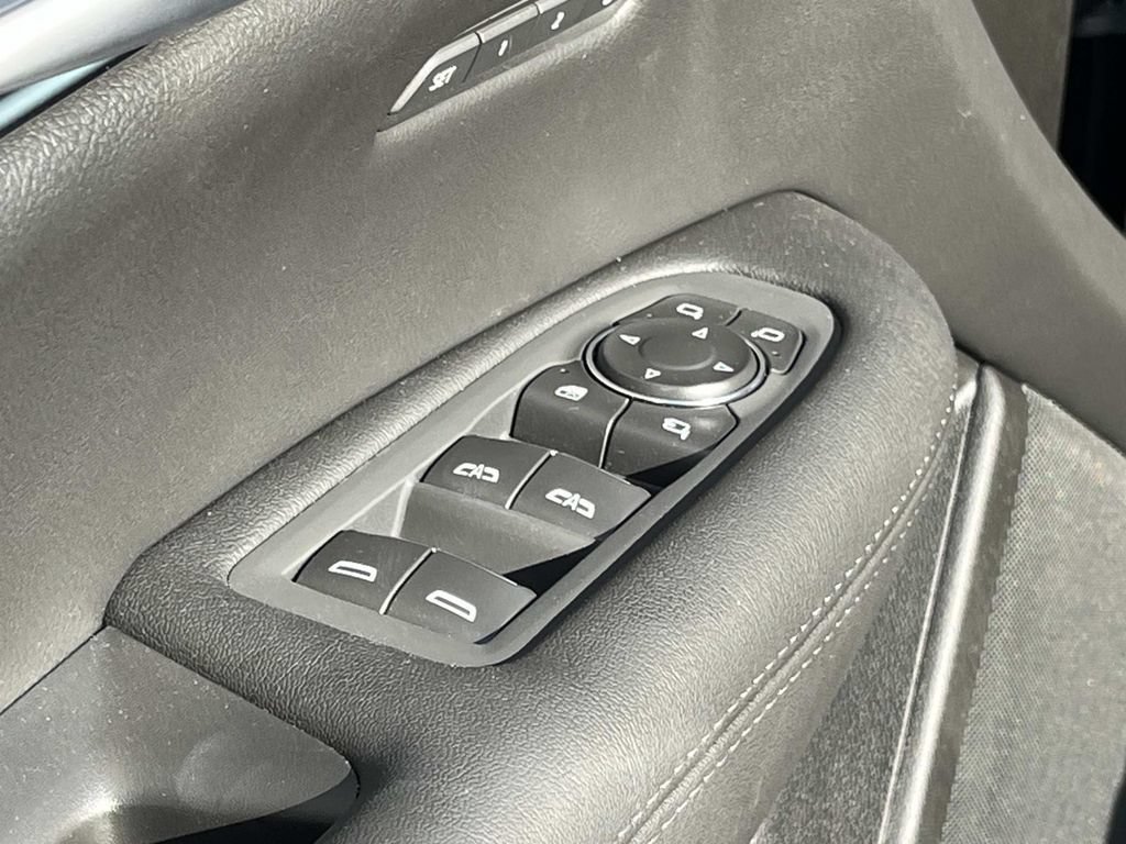 New 2026 Cadillac XT5 Premium Luxury w/ Driver Assist Package FWD image 24