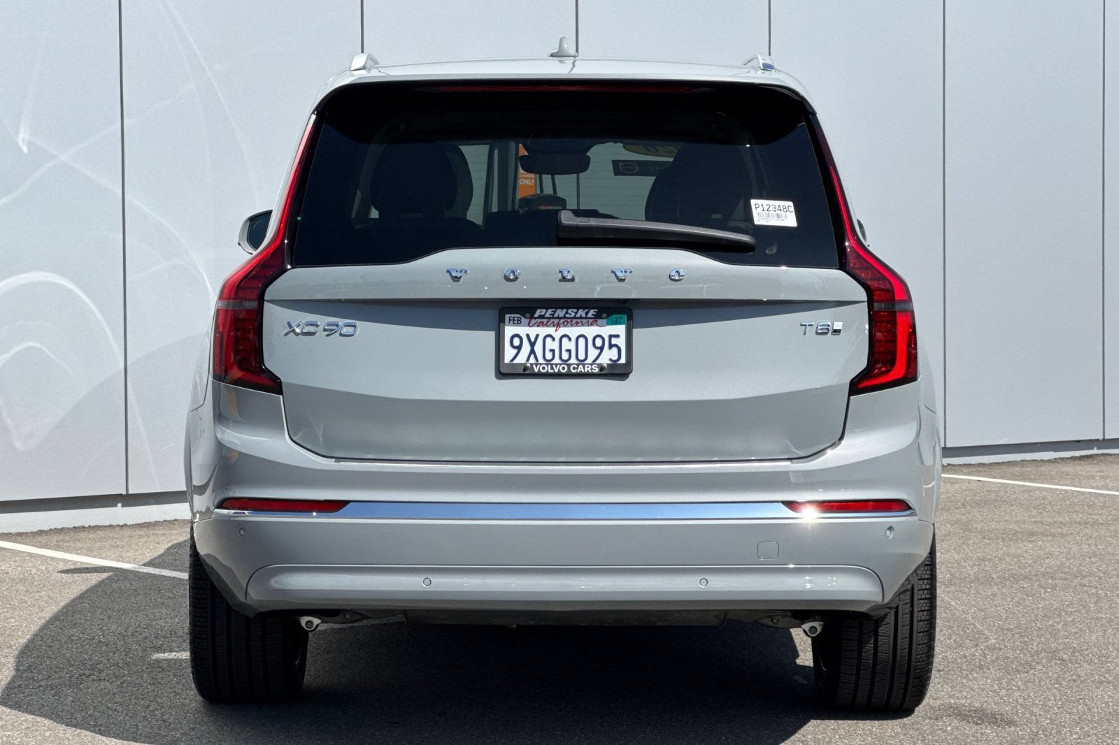 Certified 2026 Volvo XC90 T8 Ultra w/ Protection Package Premier AWD/4WD image 4