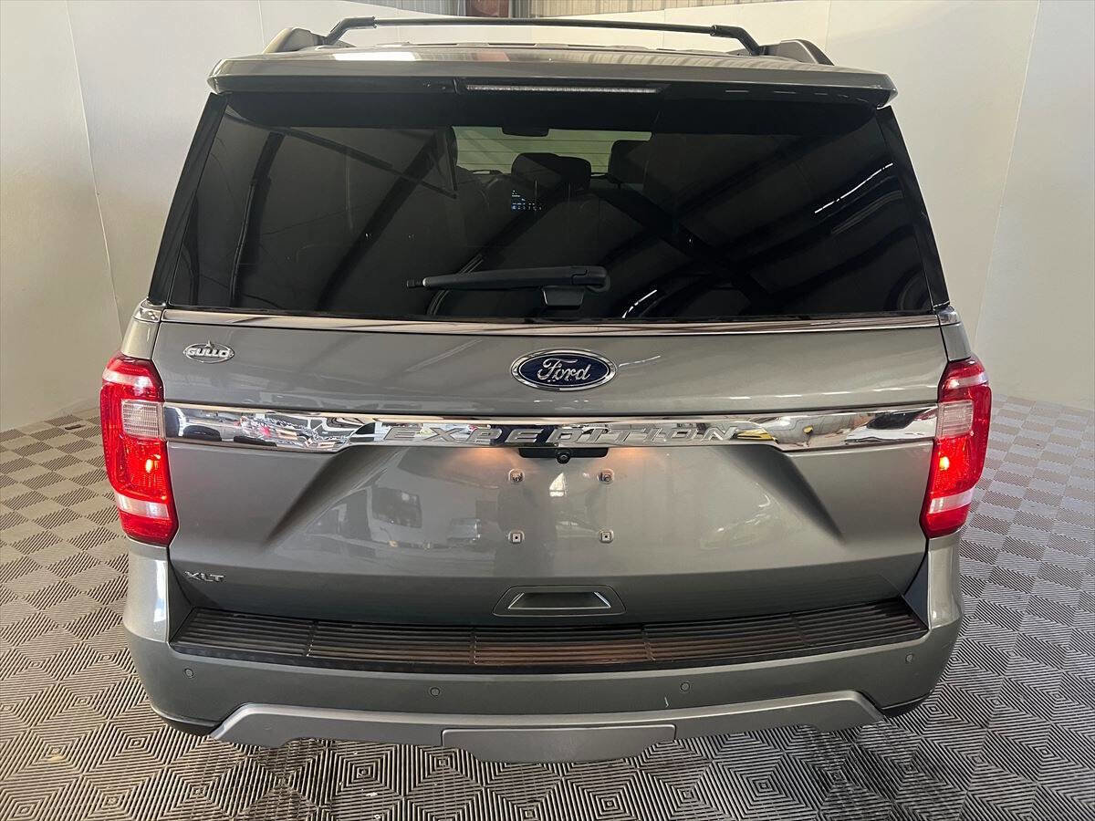 Used 2019 Ford Expedition XLT w/ Equipment Group 202A RWD image 6