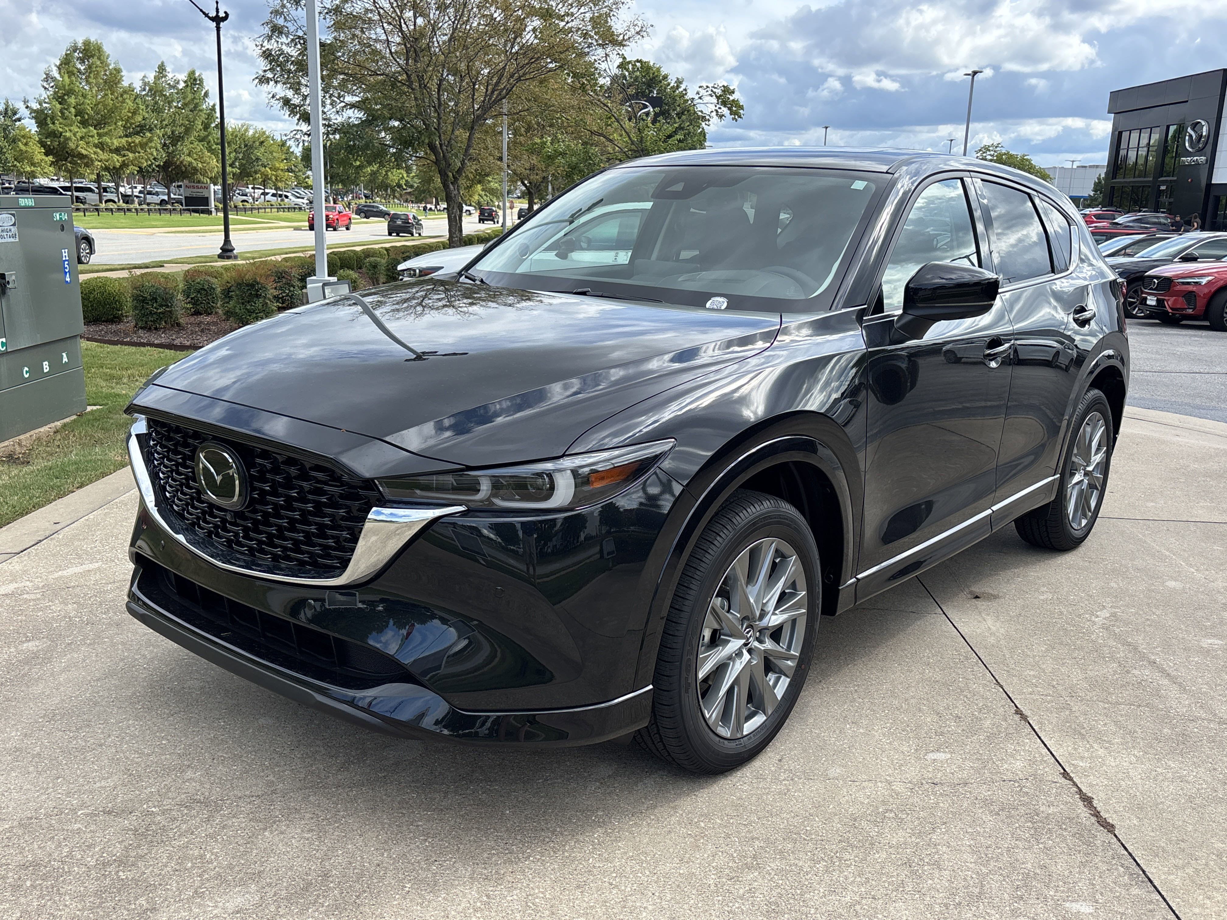 New 2025 MAZDA CX-5 AWD 2.5 S w/ Premium Plus Pkg image 11