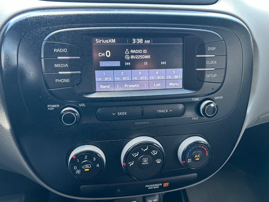 Used 2019 Kia Soul FWD image 10