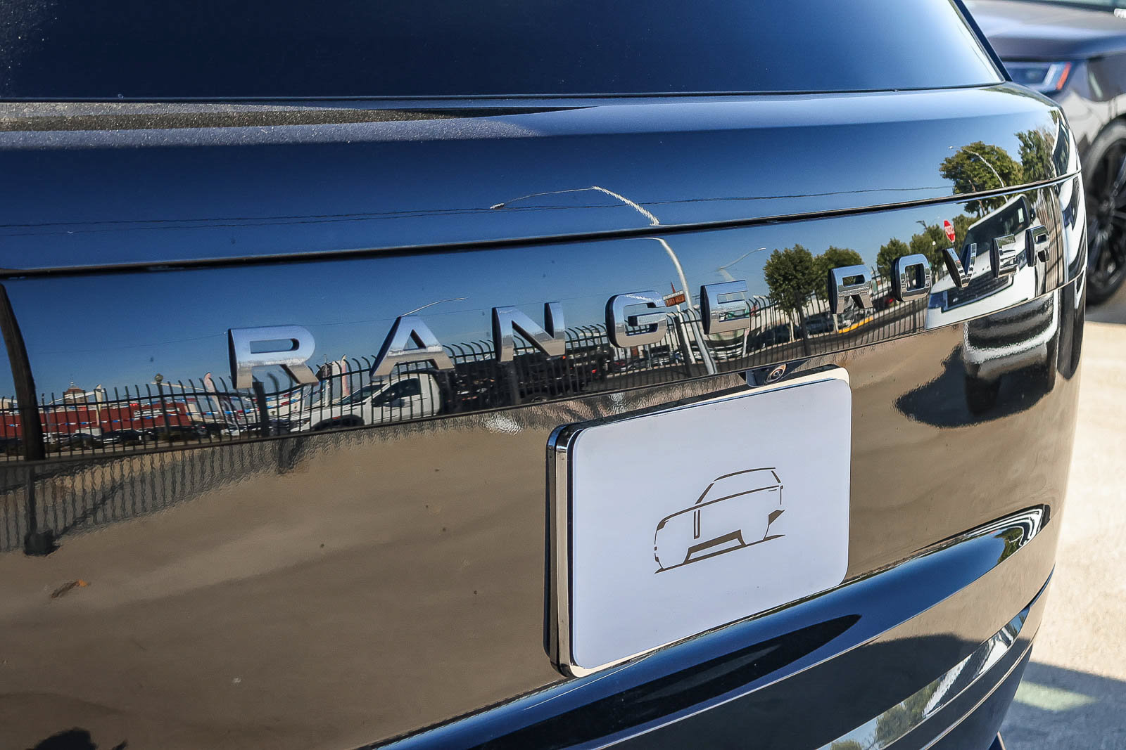 New 2026 Land Rover Range Rover SE AWD/4WD image 11