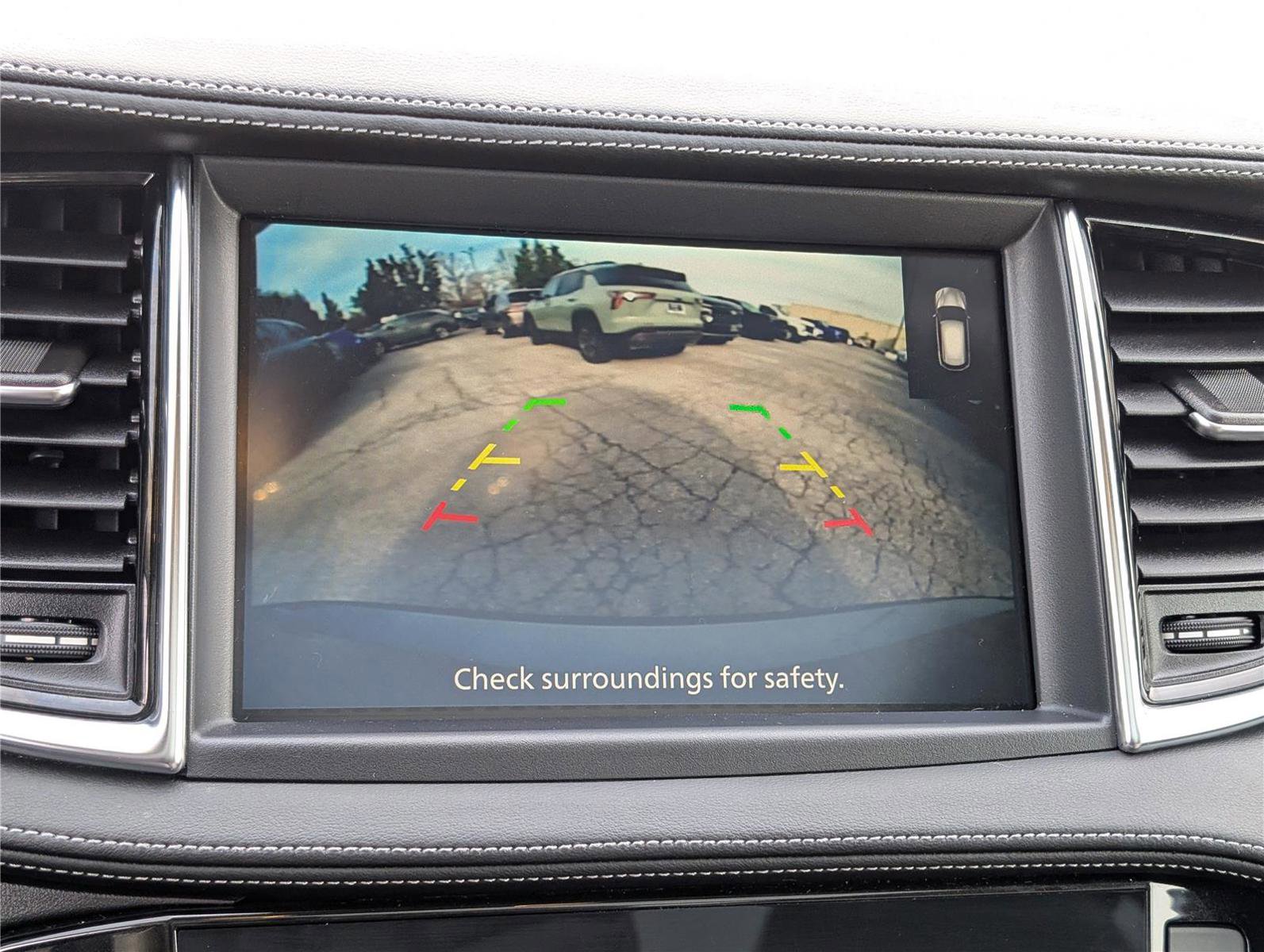 Used 2021 INFINITI QX50 Luxe image 29