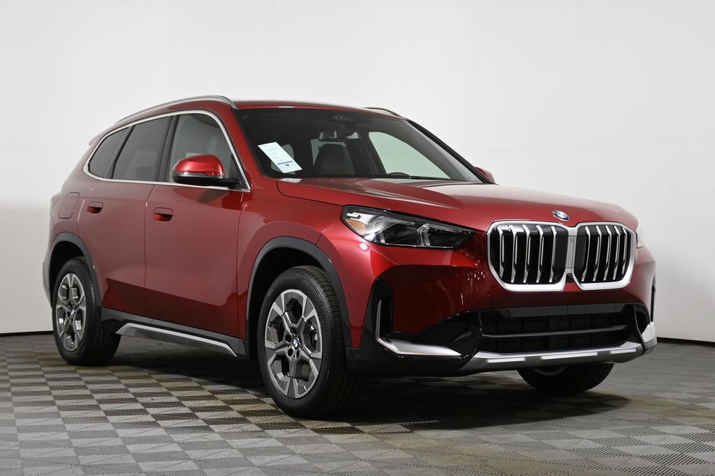 Used 2026 BMW X1 xDrive28i w/ Technology Package image 9