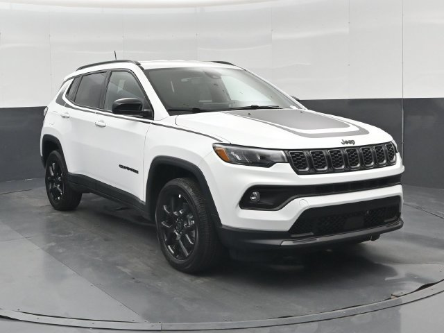 New 2027 Jeep Compass Latitude AWD/4WD image 1