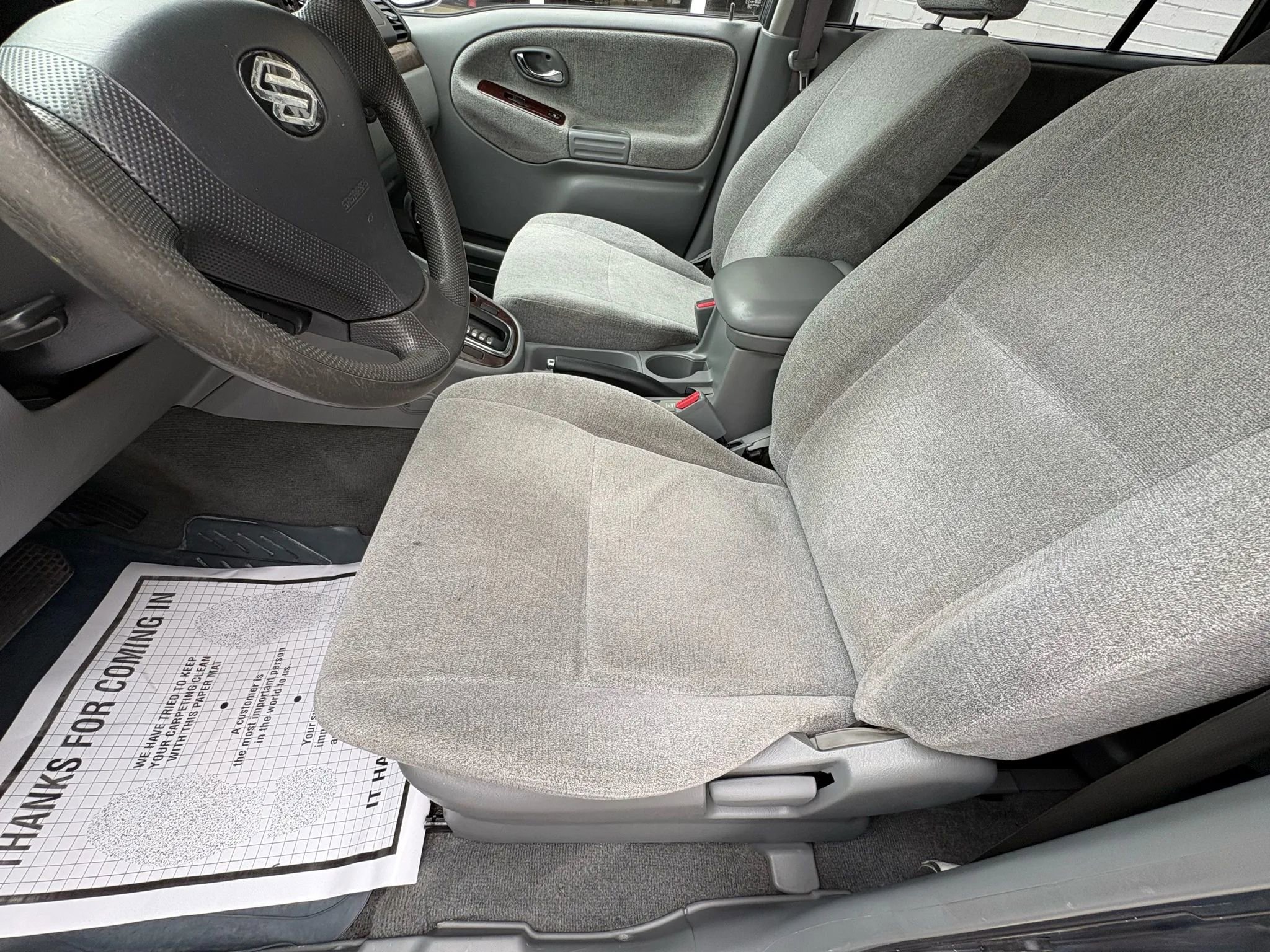 Used 2004 Suzuki XL7 LX image 29