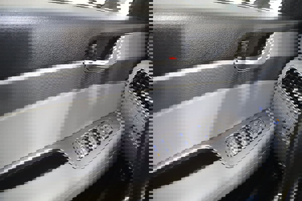 Used 2022 Hyundai Palisade SEL w/ Cargo Package image 31