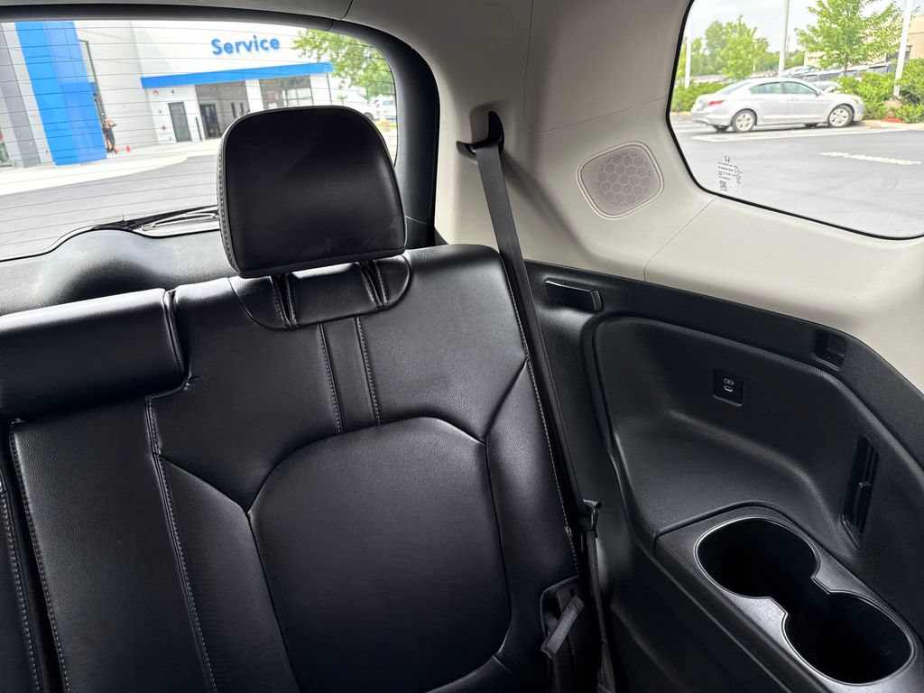 Used 2024 Honda Pilot Elite image 25