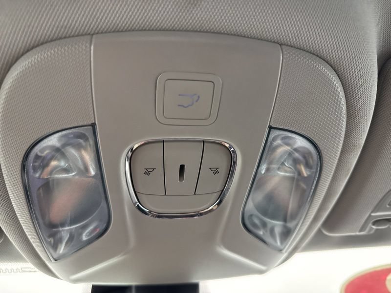 Used 2022 Jeep Compass Latitude w/ Convenience Group AWD/4WD image 34