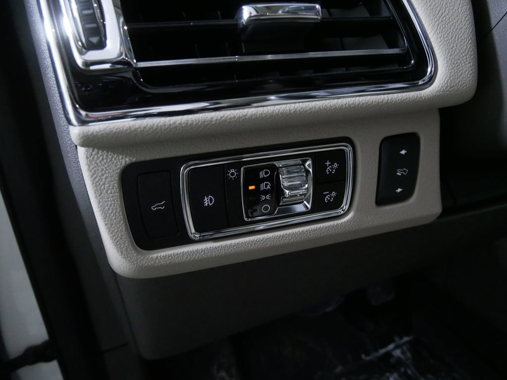 Used 2023 Lincoln Navigator Reserve image 15