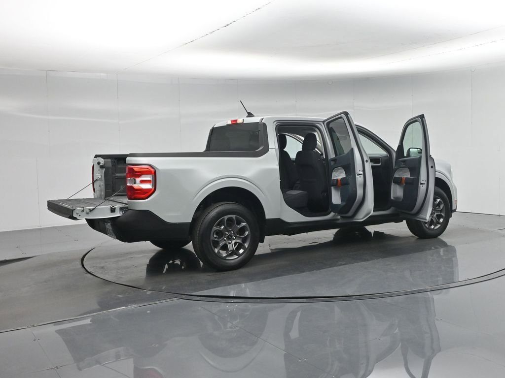 Used 2023 Ford Maverick XLT w/ Equipment Group 300A Standard image 5