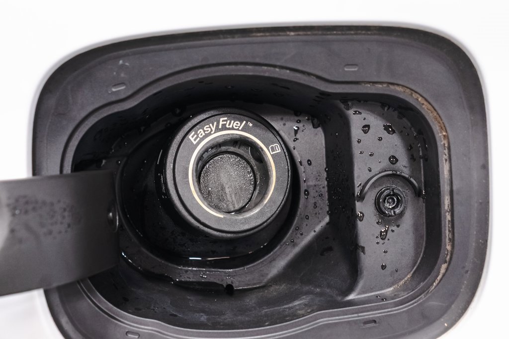 Used 2021 Ford Explorer Limited w/ Equipment Group 301A image 47