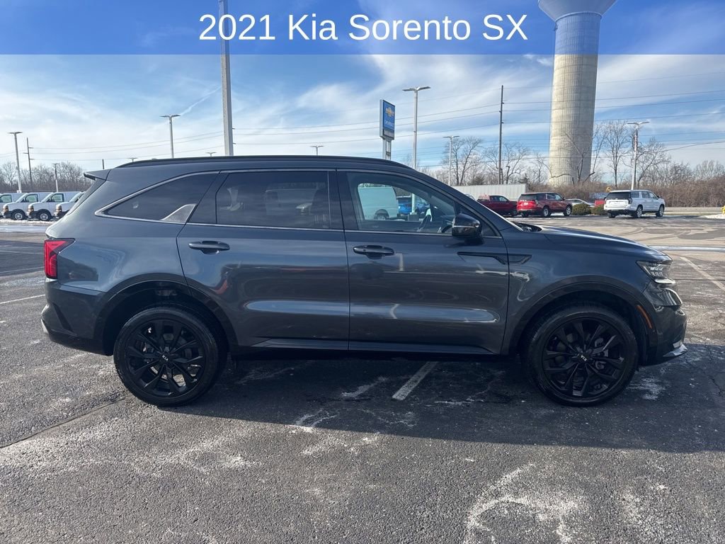 Used 2021 Kia Sorento SX image 2