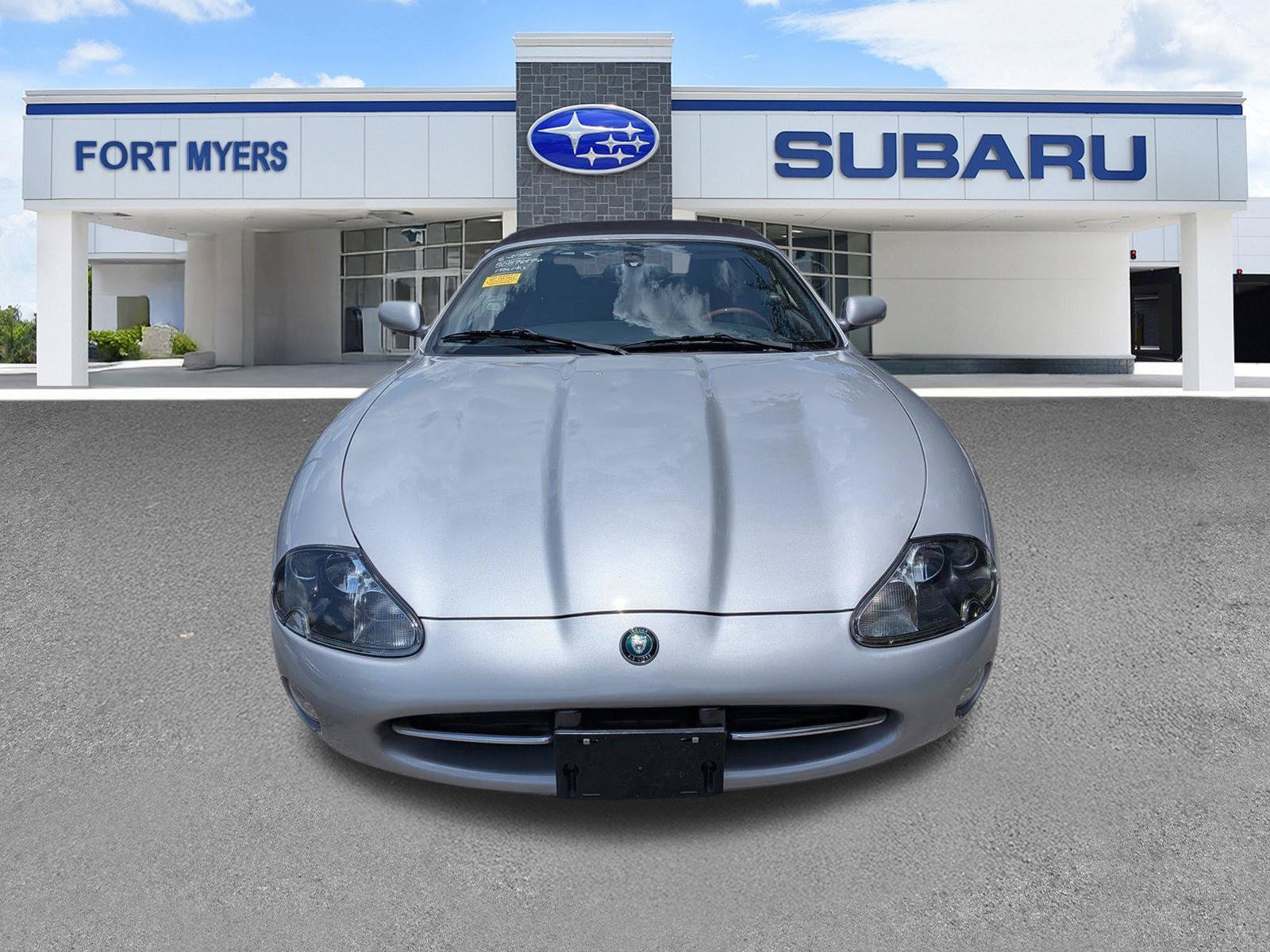 Used 2003 Jaguar XK8 Convertible RWD image 10