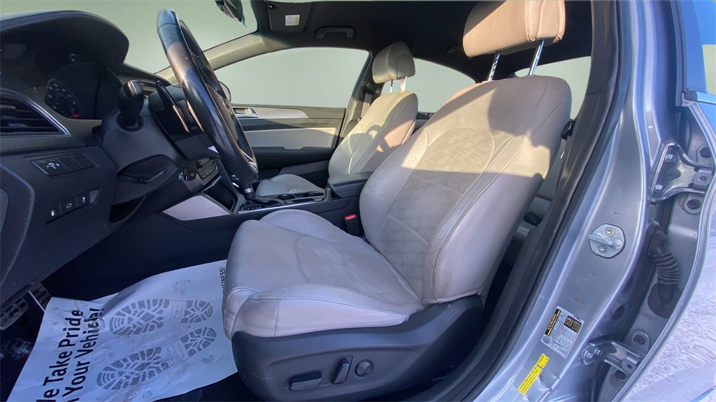Used 2017 Hyundai Sonata Sport 2.0T image 12