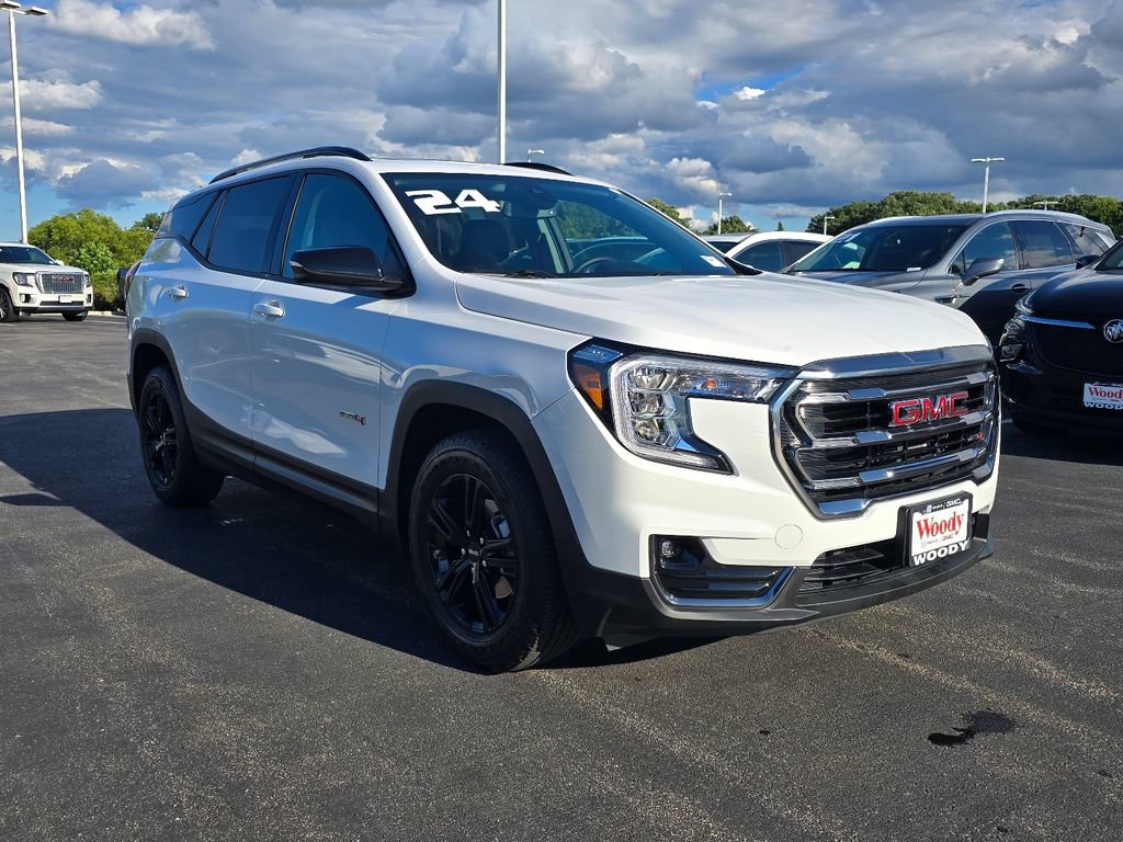 Used 2024 GMC Terrain AT4 AWD/4WD image 6