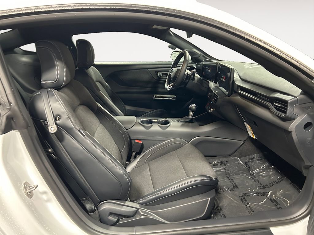 New 2026 Ford Mustang GT RWD image 10