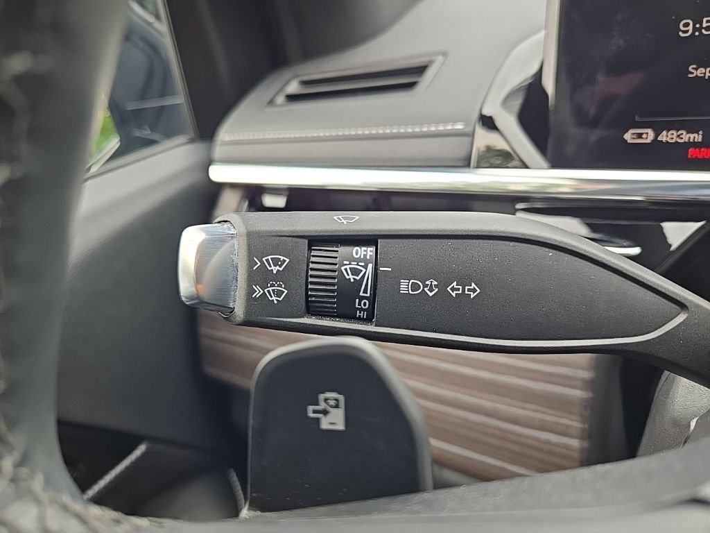 Used 2026 GMC Sierra EV Denali AWD/4WD image 23