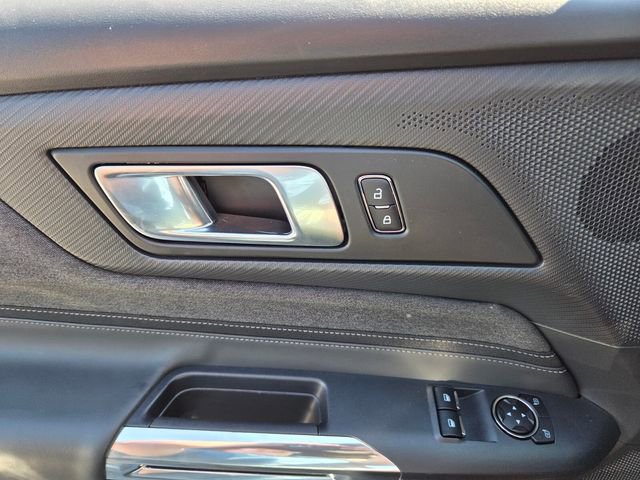 Used 2025 Ford Mustang Coupe RWD image 20