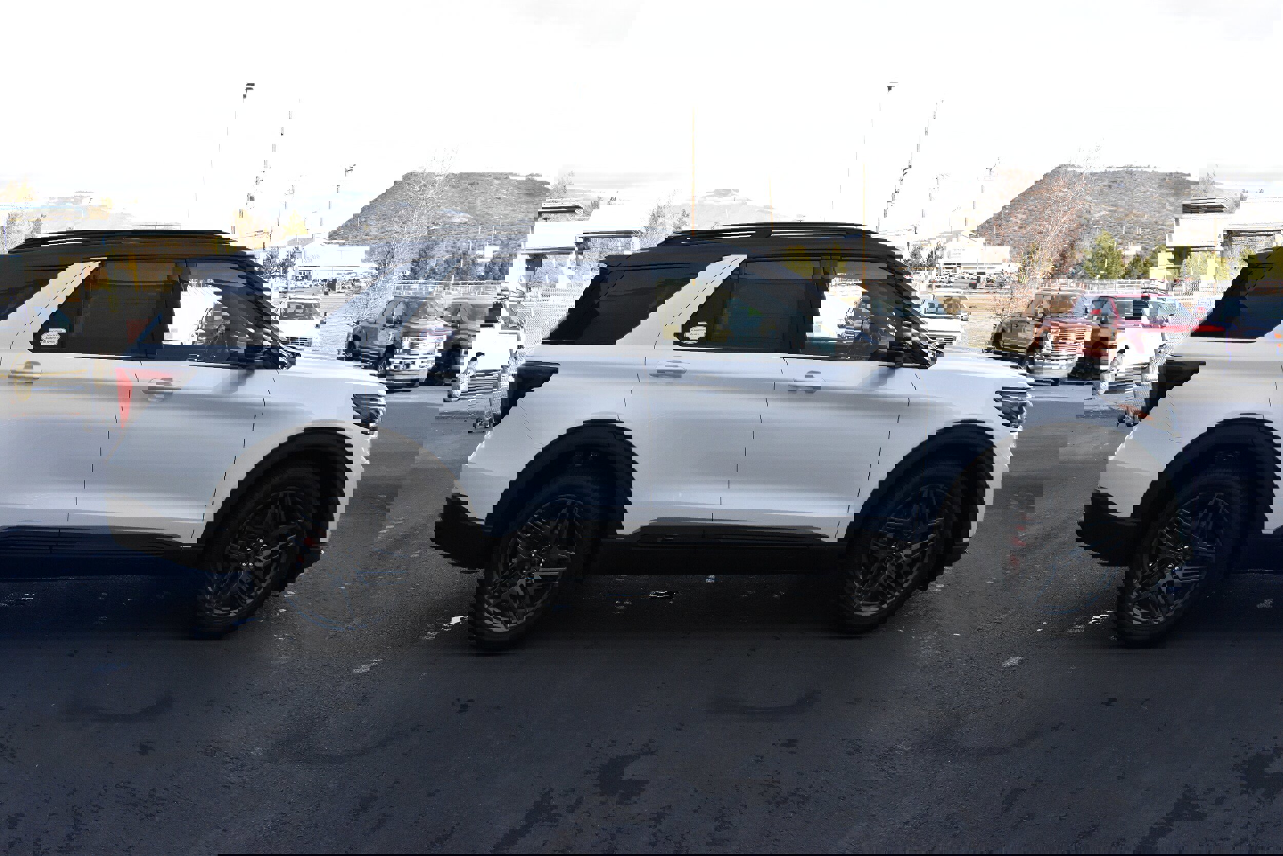 New 2026 Ford Explorer ST w/ Sun And Sound Package image 5