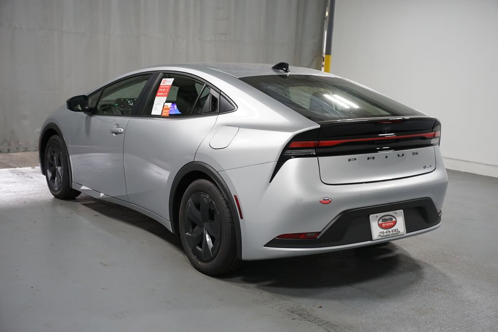New 2026 Toyota Prius LE image 6