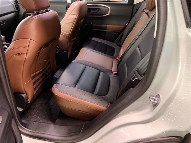 Used 2021 Ford Bronco Sport Outer Banks image 10