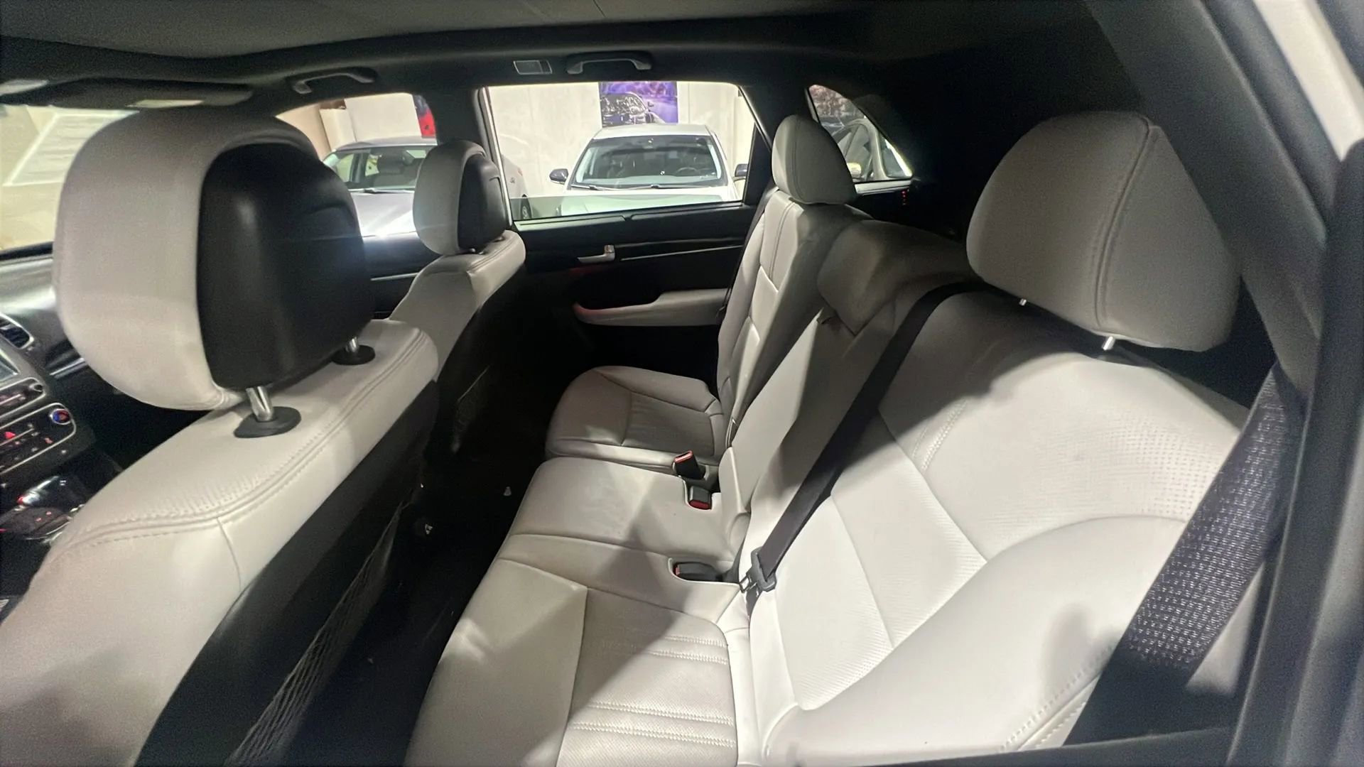 Used 2015 Kia Sorento SX image 6