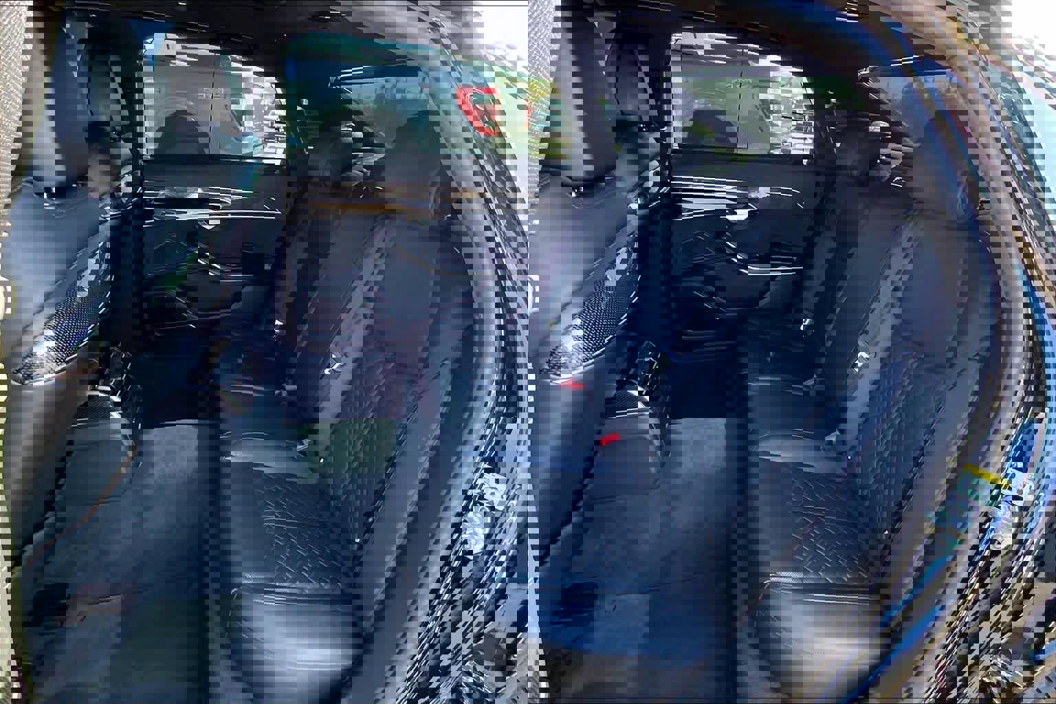 Used 2020 Audi S8 L w/ S8 Executive Package AWD/4WD image 19