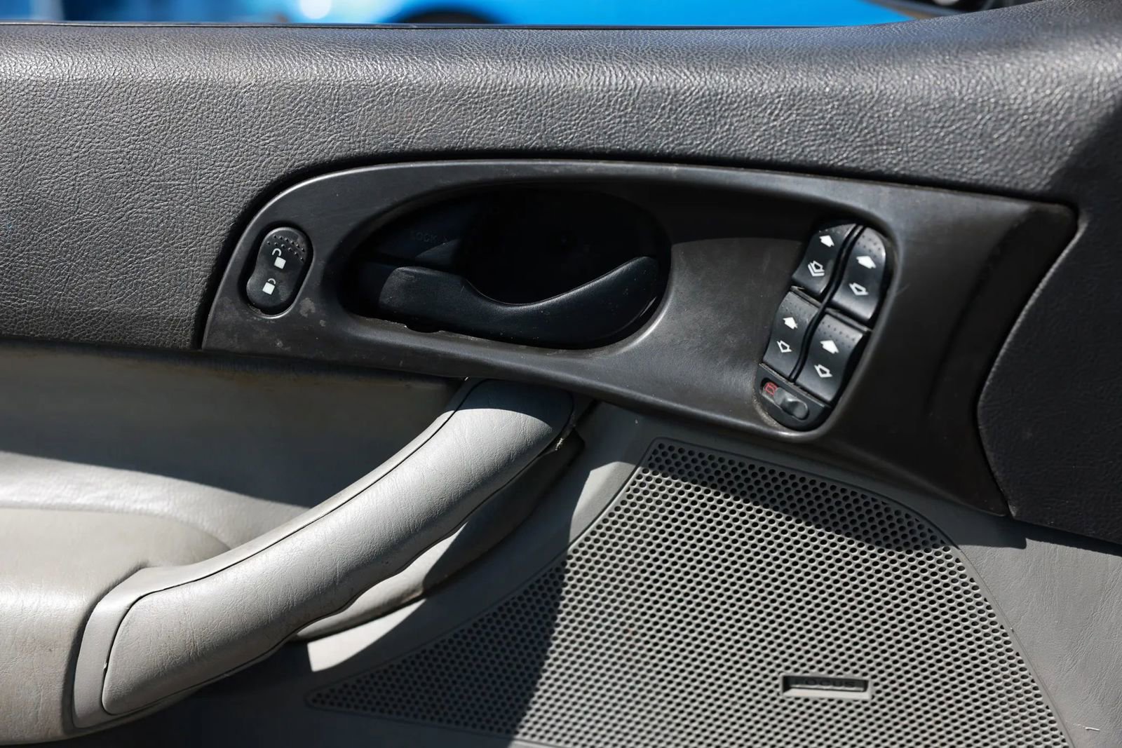 Used 2007 Ford Focus SE image 40