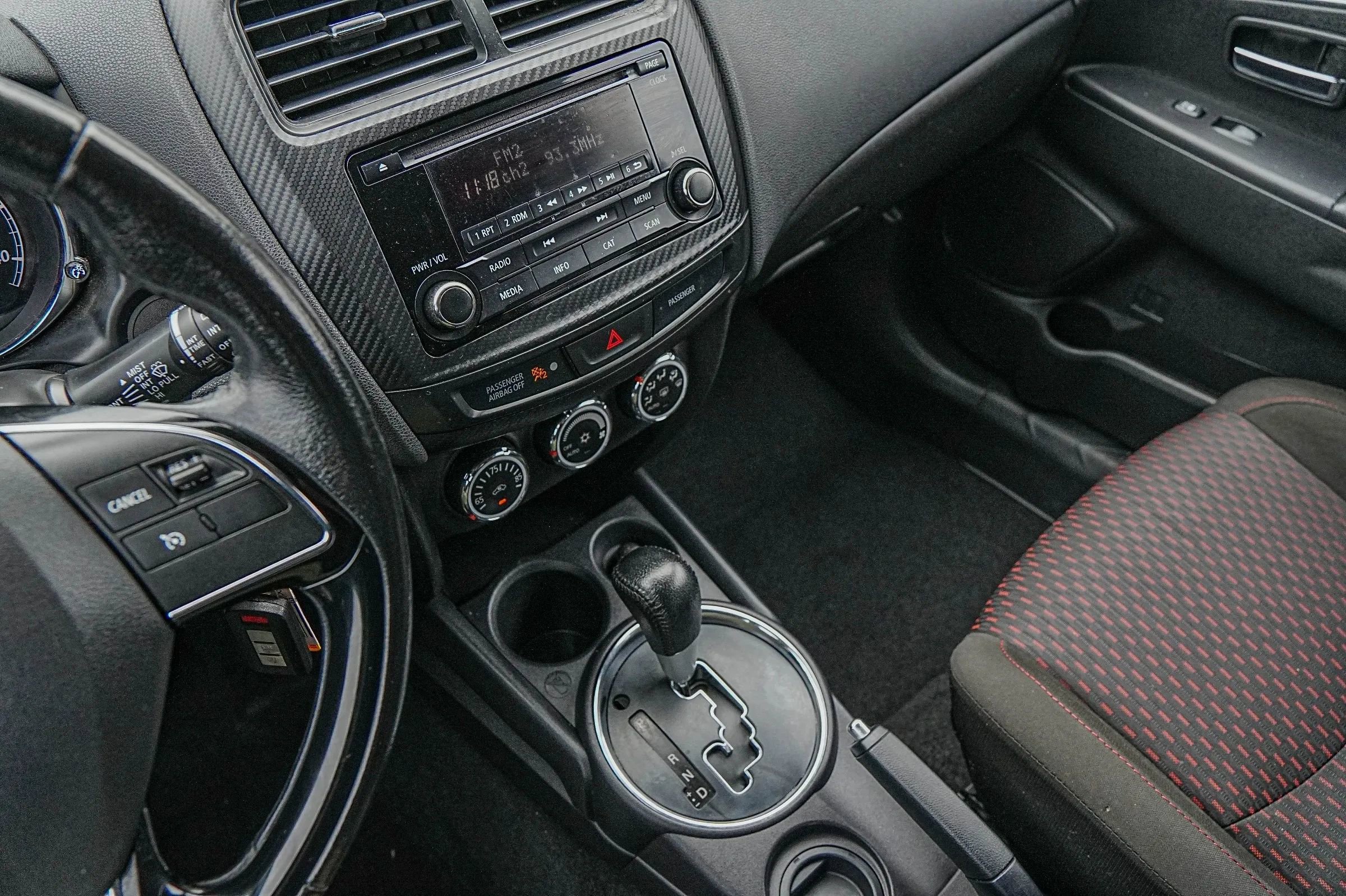 Used 2017 Mitsubishi Outlander Sport ES image 29