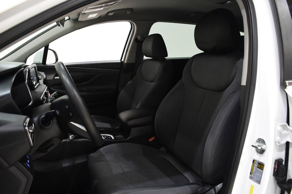 Used 2020 Hyundai Santa Fe SE image 20