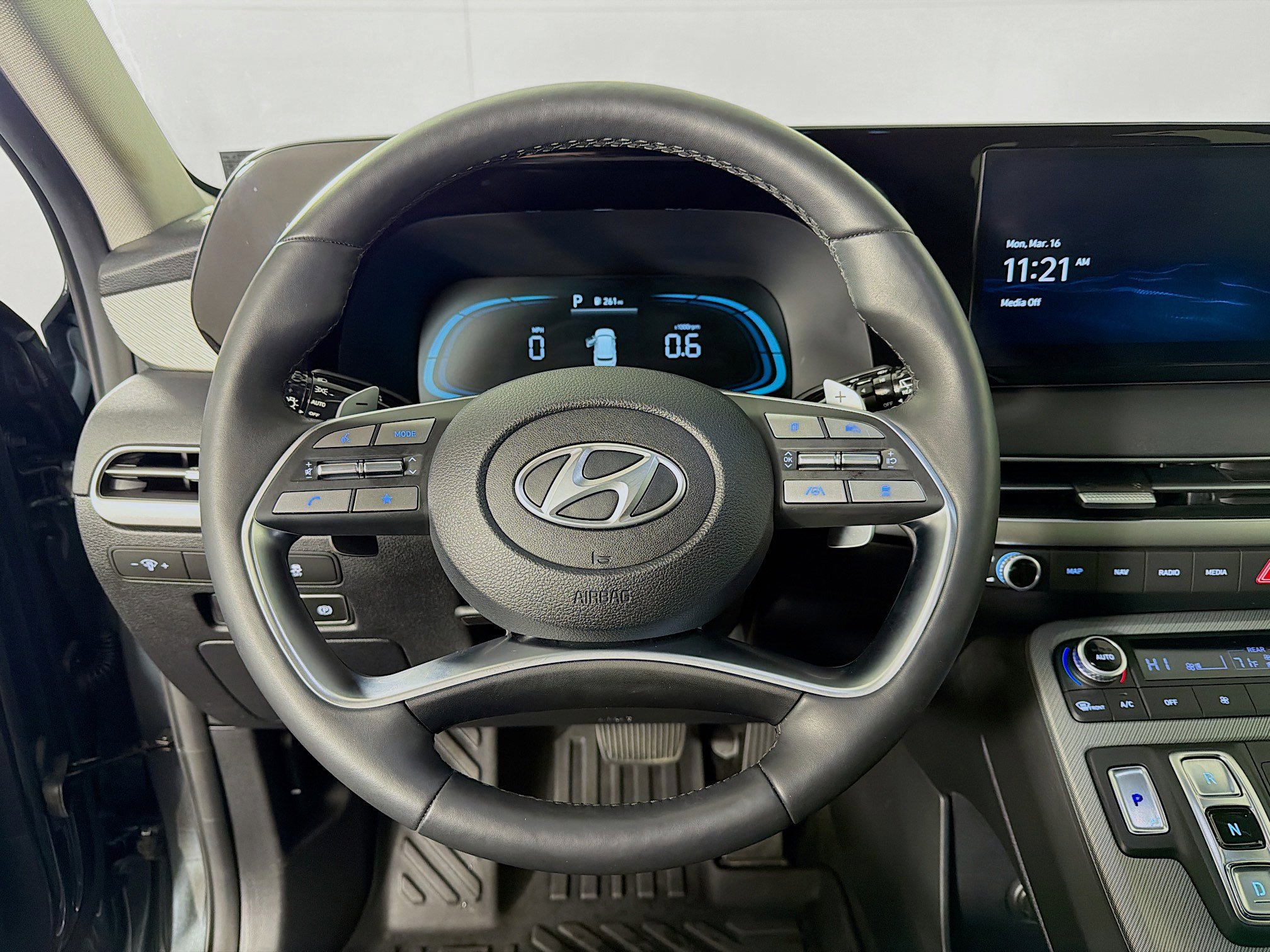 Used 2025 Hyundai Palisade XRT image 13