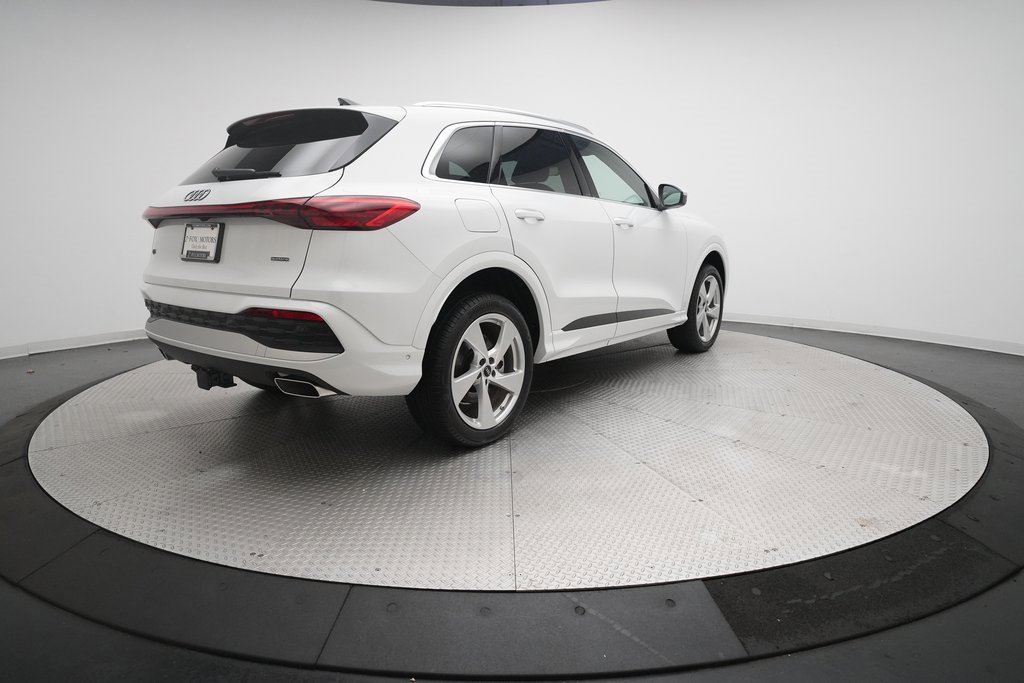 Used 2025 Audi Q5 Premium Plus w/ Premium Plus image 14